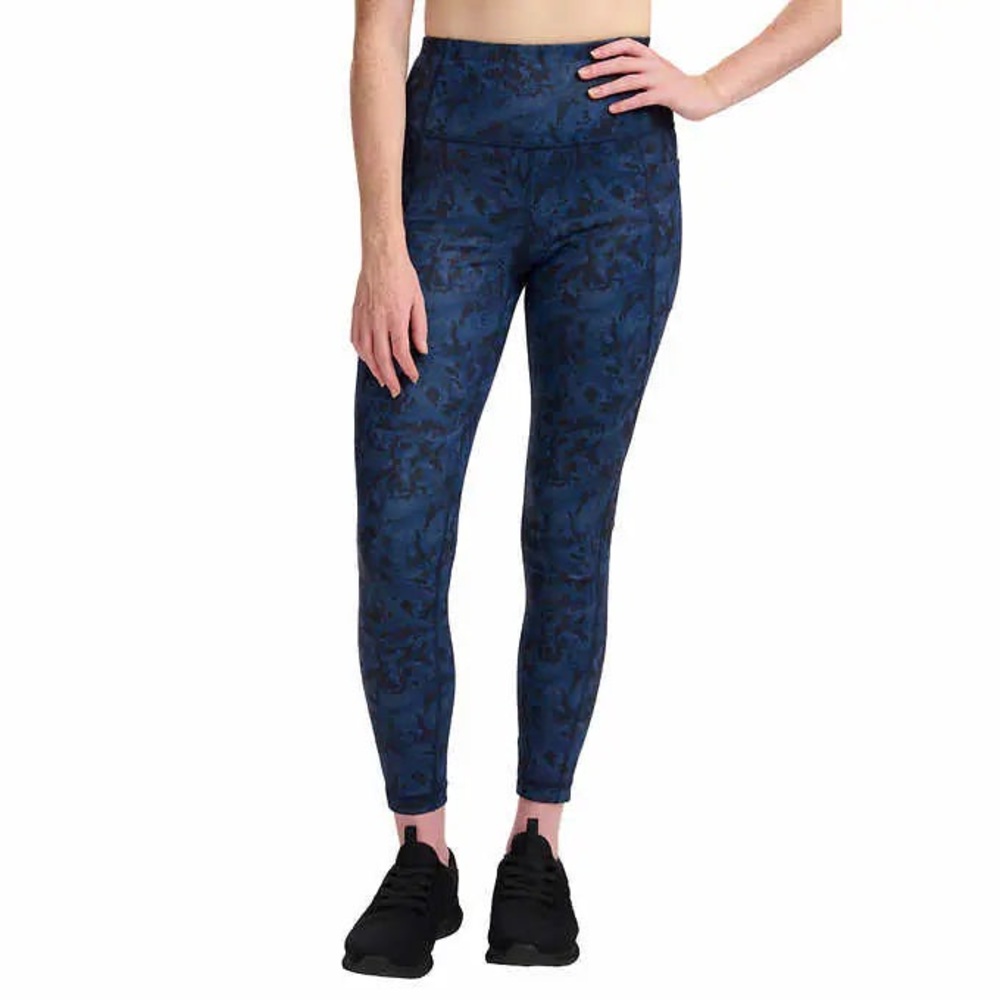 3/$20 Lolë Blue Camouflage Leggings